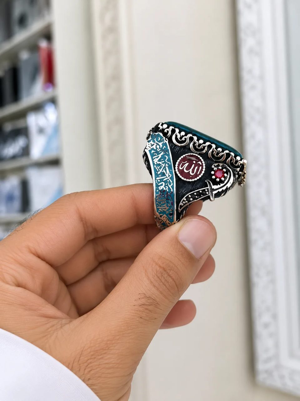 A Meaningful Gift for Someone Special